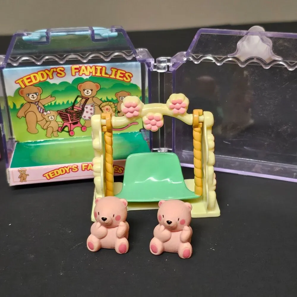 Vtg Set of 2 Teddy's Families Miniature Toy Playsets Polyfect Toys 1990s.